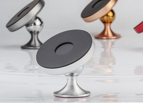 車載遠(yuǎn)距離無線充電批發(fā)深圳YMP車載無線充電支架車c5