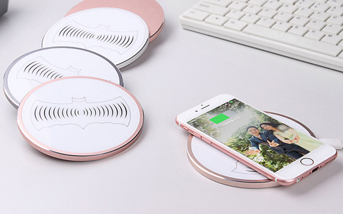 一鑫創(chuàng)研YMP便攜式無線充電器